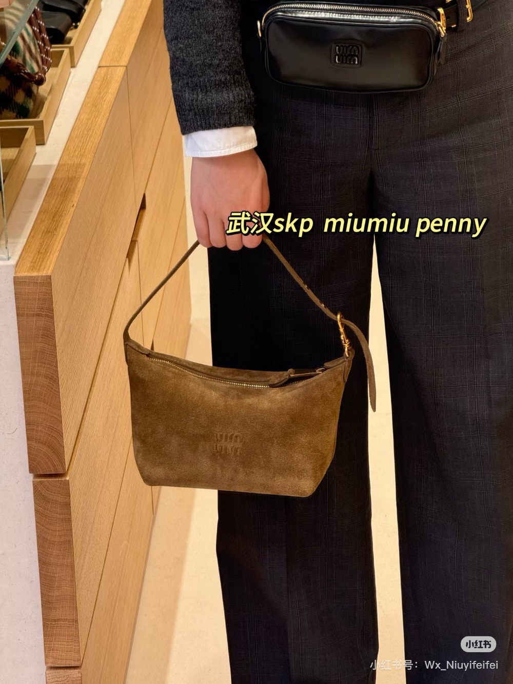 z.JPG
