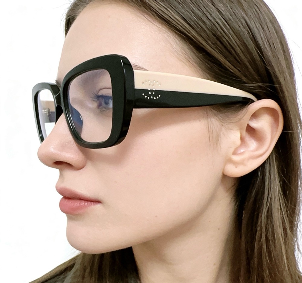 C.JPG