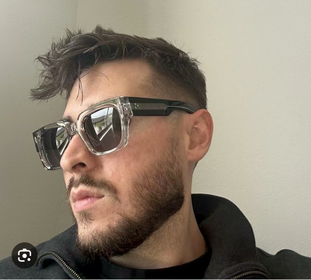 B.JPG