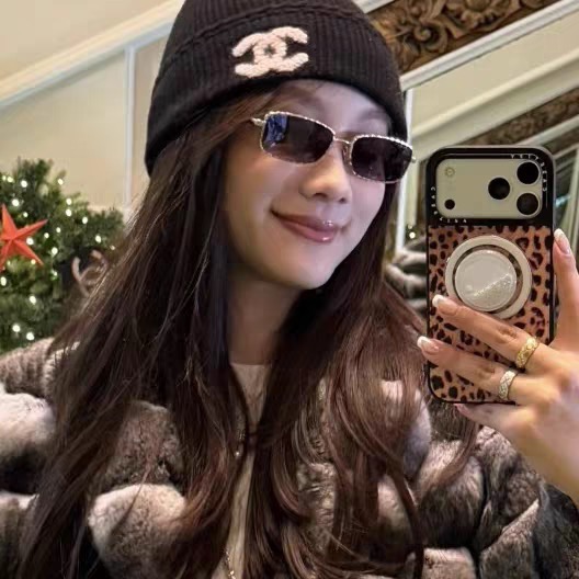 C.JPG