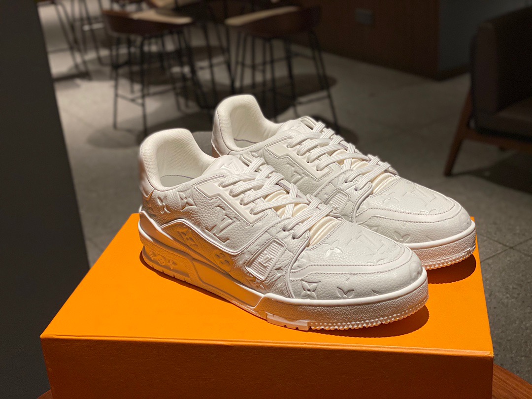 루이비통 LV TRAINER 트레이너 스니커즈