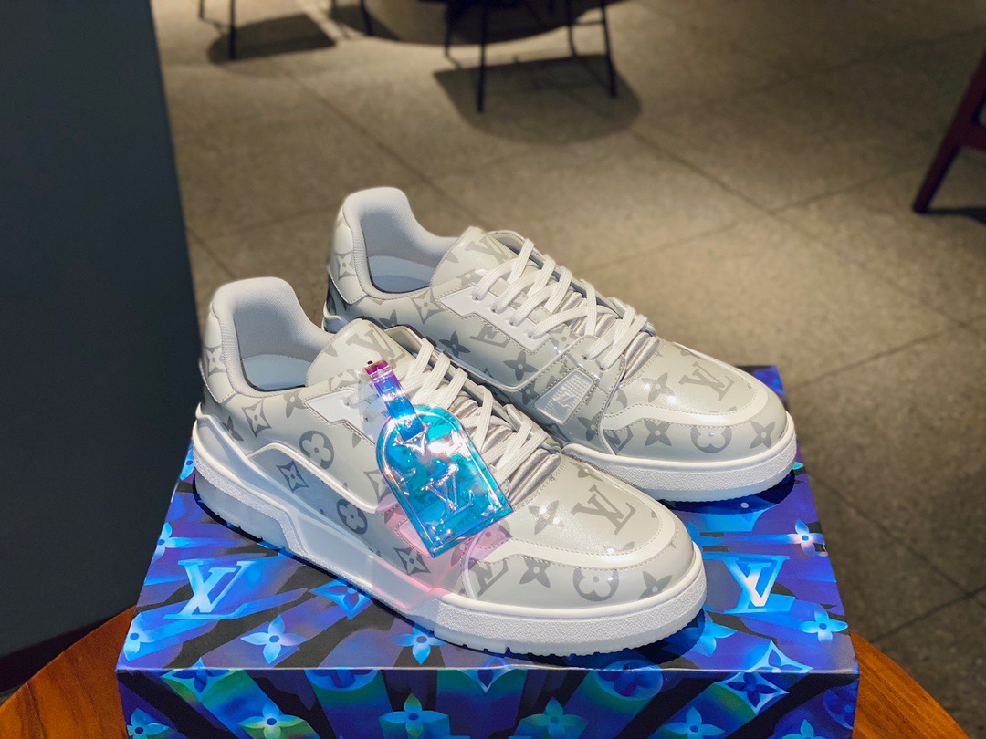루이비통 LV TRAINER 트레이너 스니커즈