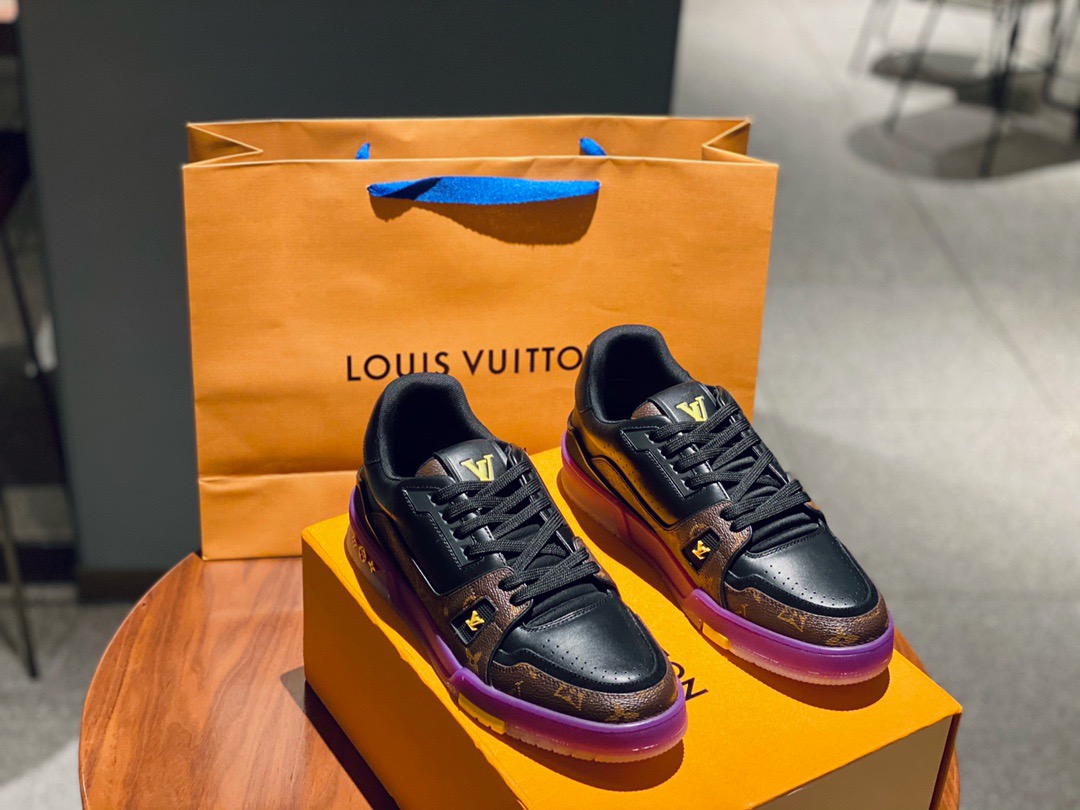 루이비통 LV TRAINER 트레이너 스니커즈