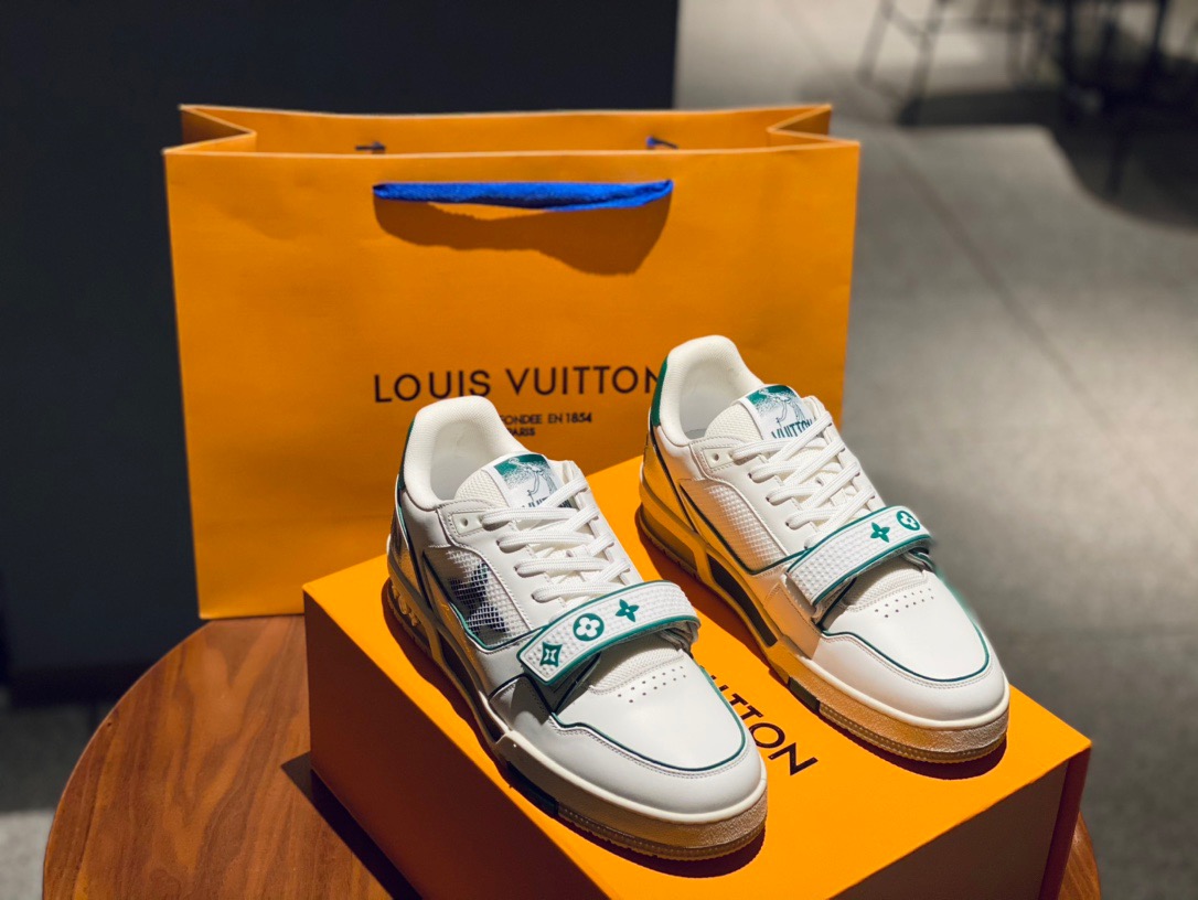 루이비통 LV TRAINER 트레이너 스니커즈