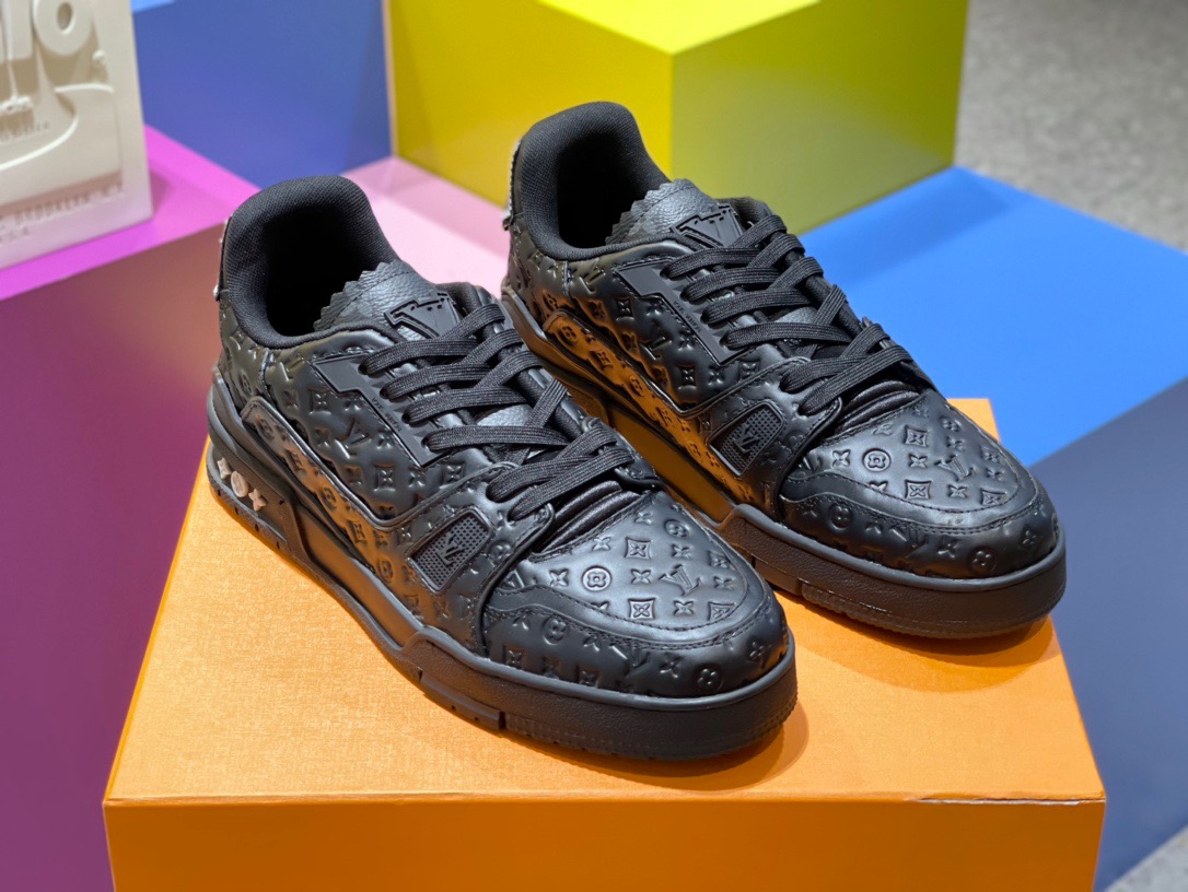 루이비통 LV TRAINER 트레이너 스니커즈