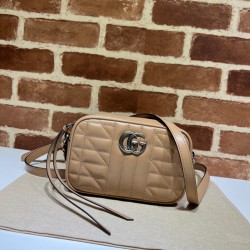 구찌 Gucci 634936 18CM