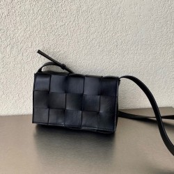 보테가베네타 Bottega Veneta 578004 Cassette 카세트 백 23cm