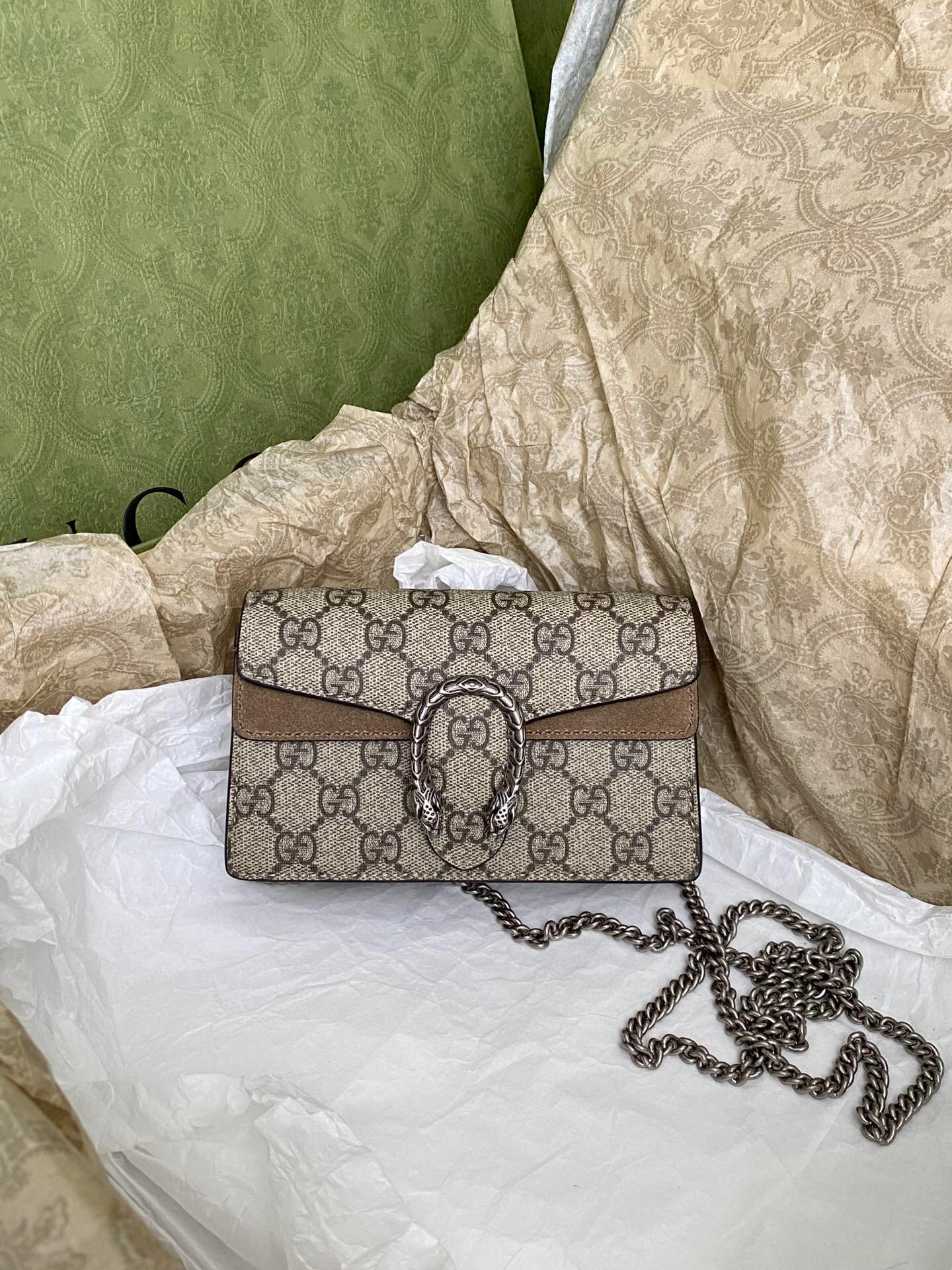 구찌 Gucci 476432 Dionysus [디오니서스] GG 수프림 수퍼 미니 체인 백 16.5cm