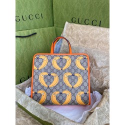 구찌 Gucci 605614 kids Nina Dzyvulska 토트 백 28cm
