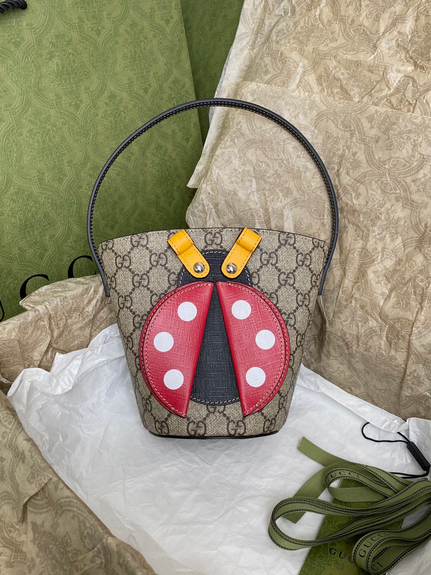 구찌 Gucci 666277 kids 버킷 백 20cm