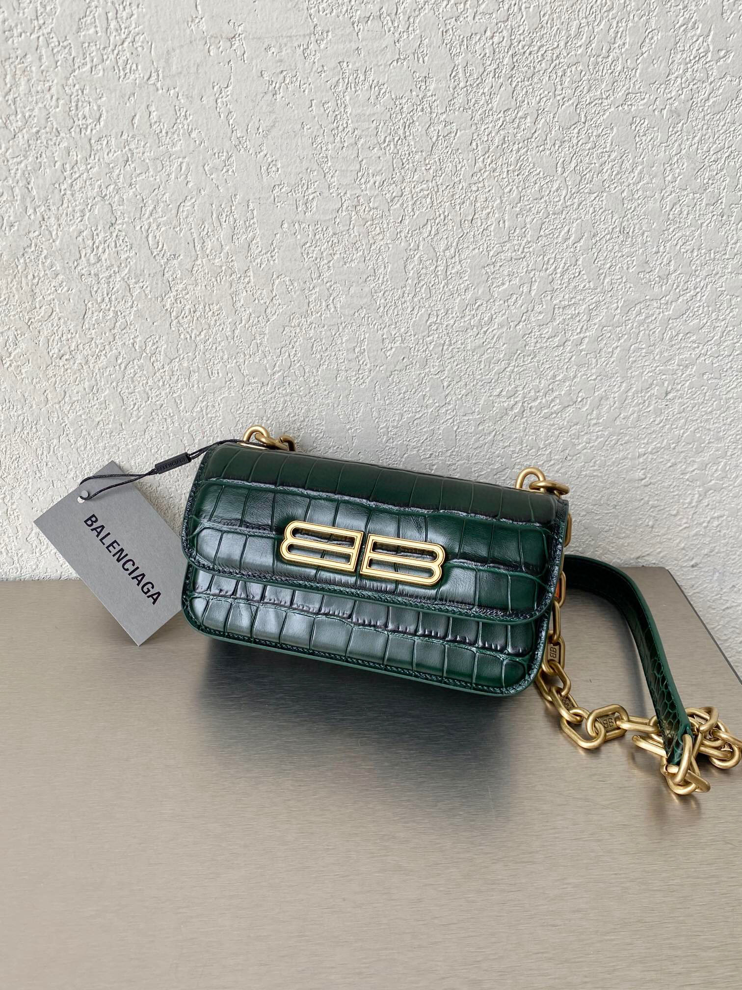 발렌시아가 Balenciaga 679863 엑스트라 서플 크로커다일 엠보싱 카프스킨 GOSSIP XS 체인 백 18.8cm