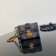 루이비통 Louis Vuitton 44188 미니크로스 백 11cm