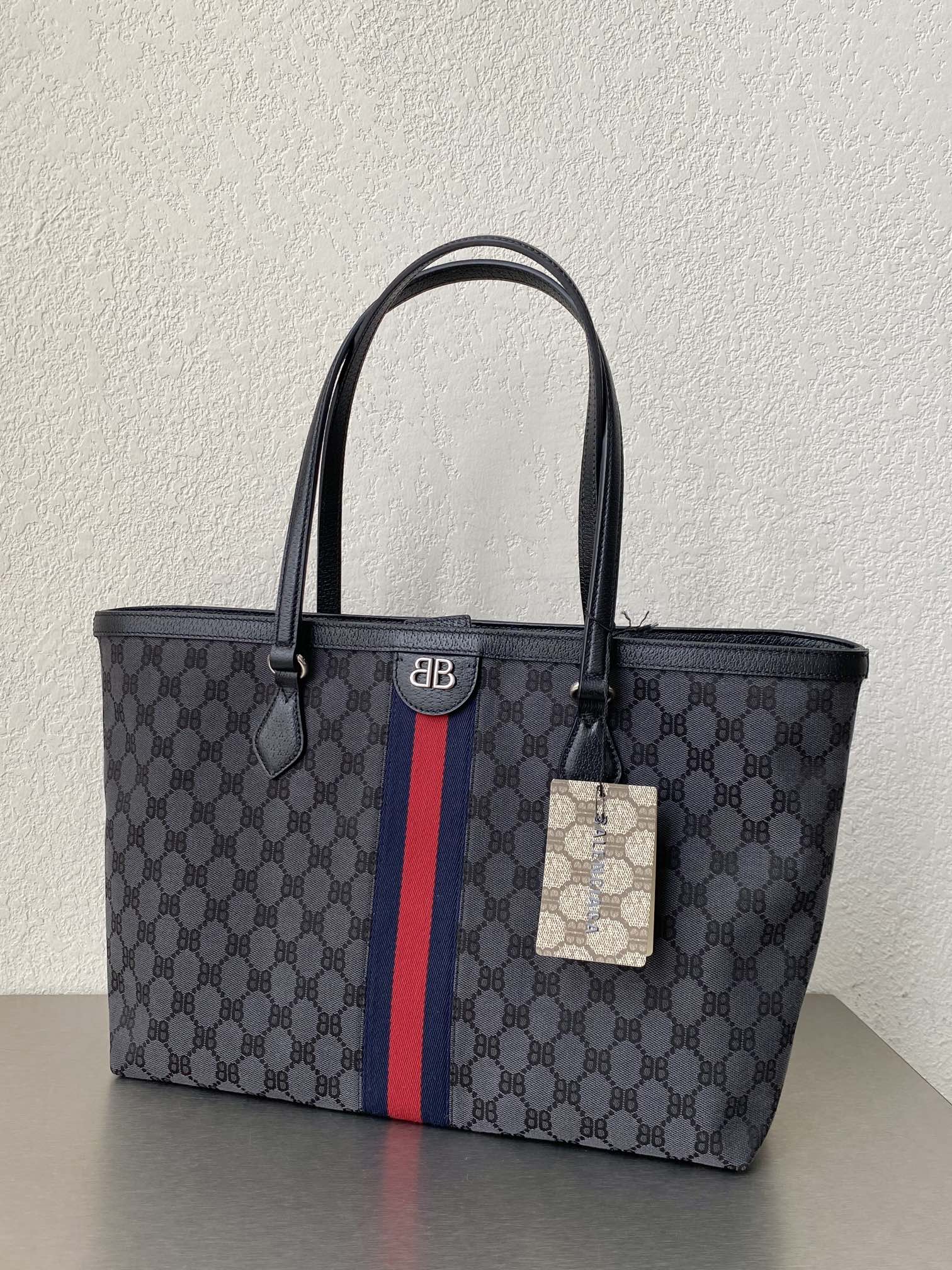 구찌 Gucci x Balenciaga 680125 코팅 캔버스 Hacker LARGE 토트 백