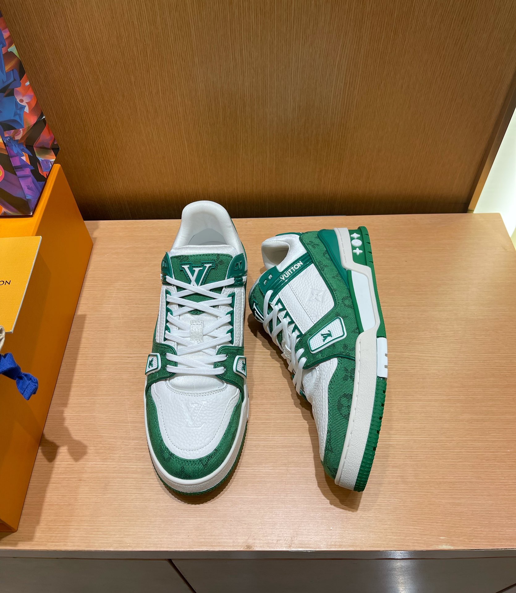 루이비통 LV TRAINER 트레이너 스니커즈