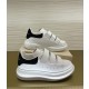 Alexander McQueen 스니커즈