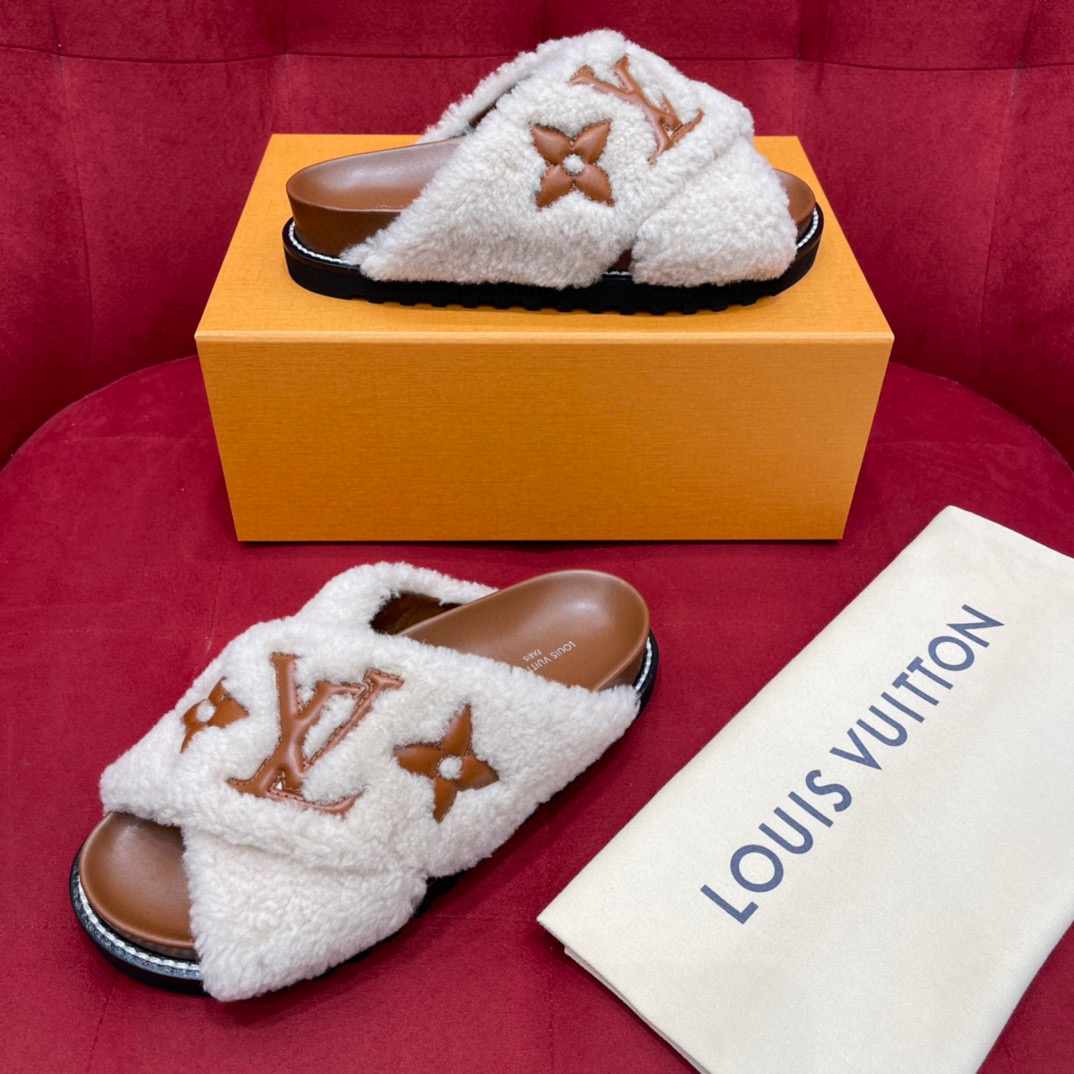 루이비통 LV TRAINER 실내화