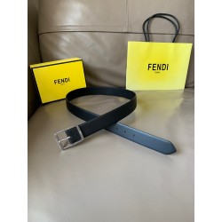 펜디 FENDI 블랙 34mm