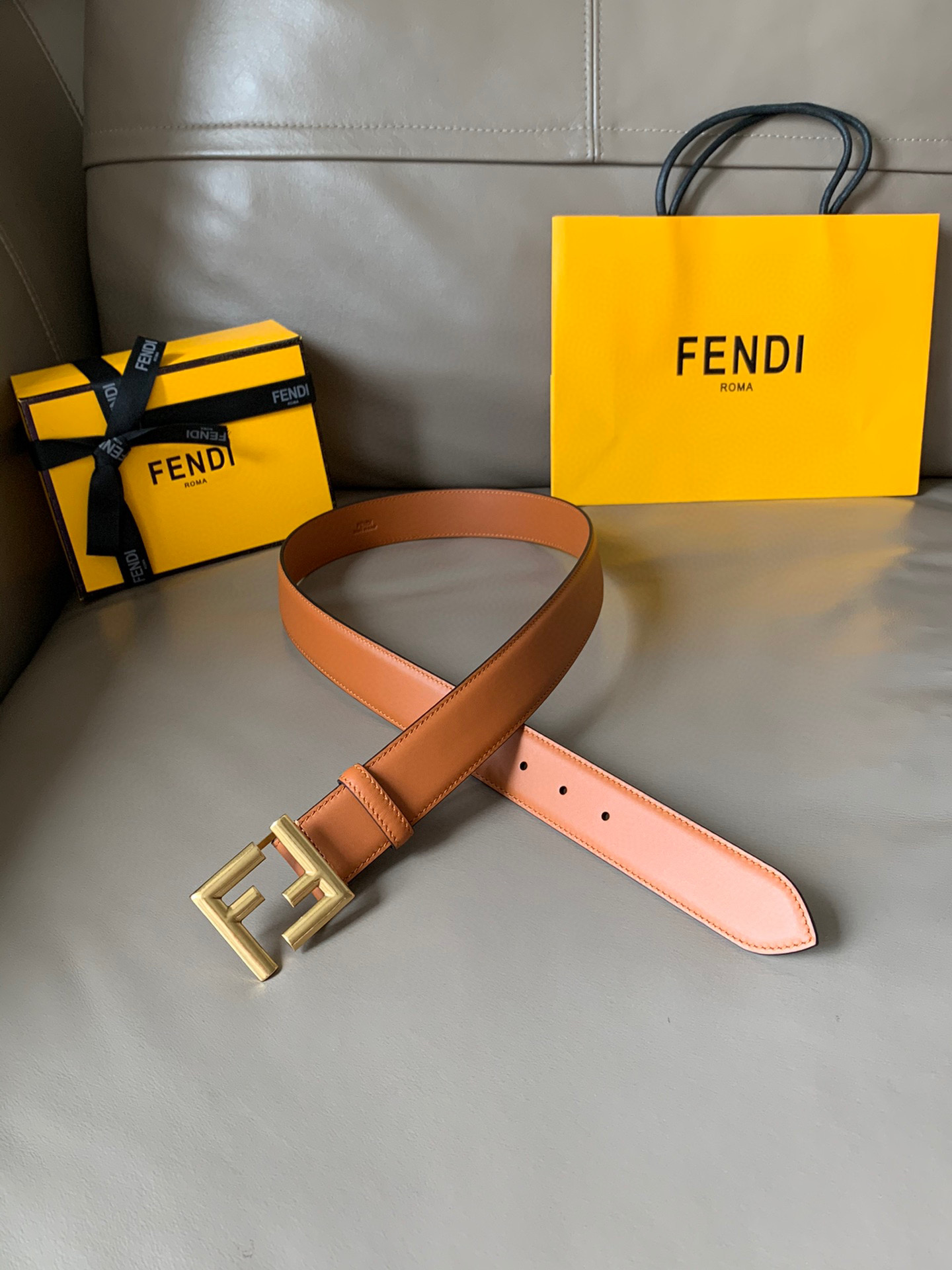 발펜디 FENDI 벨트 34mm