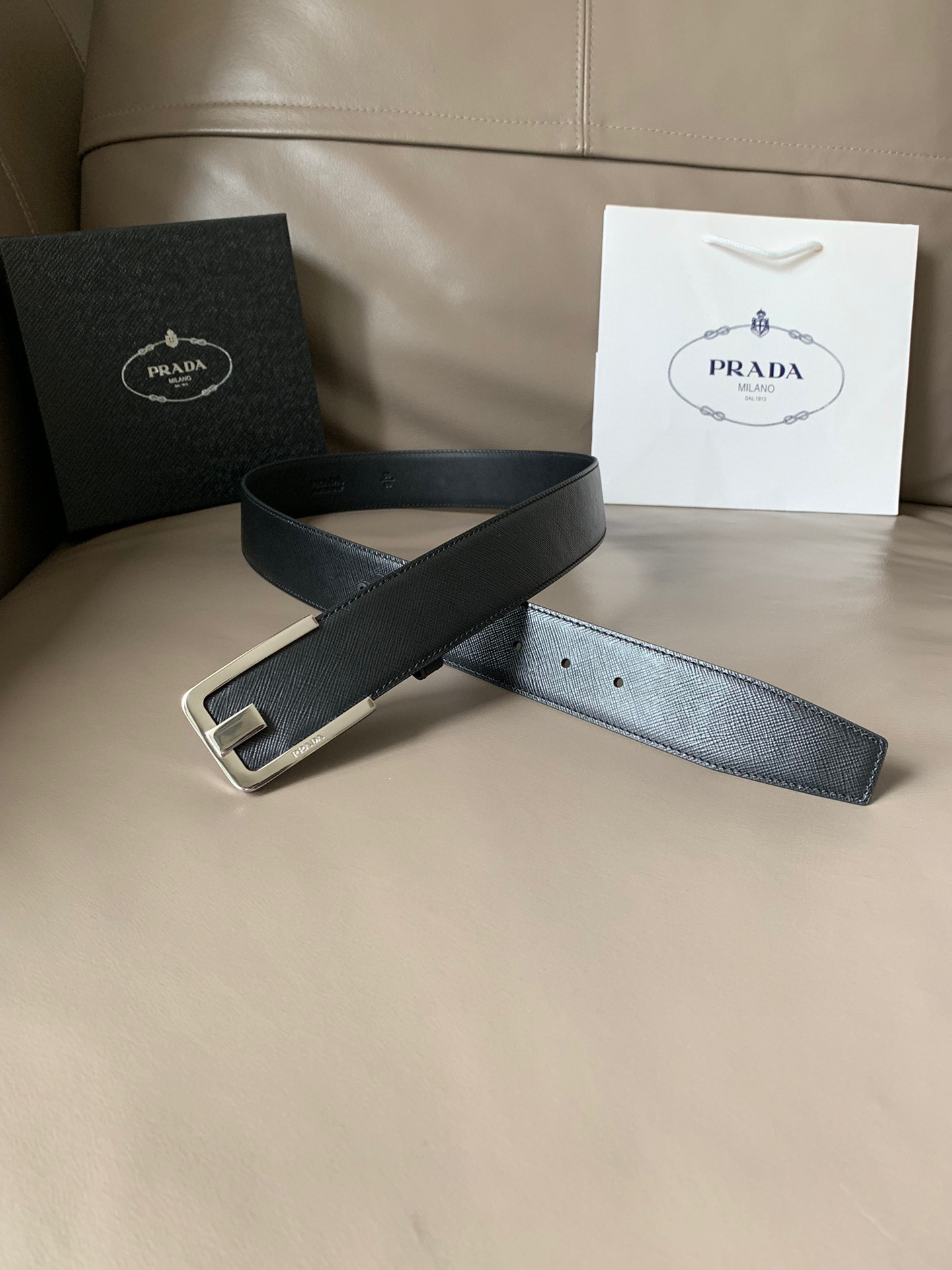 프라다 Prada 벨트 40mm