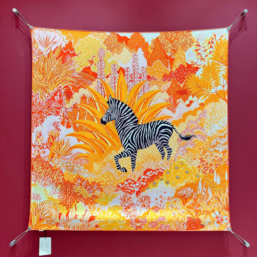 에르메스 Hermes MOUNTAIN ZEBRA SCARF 스카프 오렌지 90*90cm