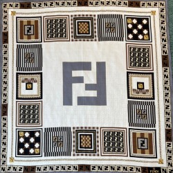 펜디 FENDI 스카프 90*90cm