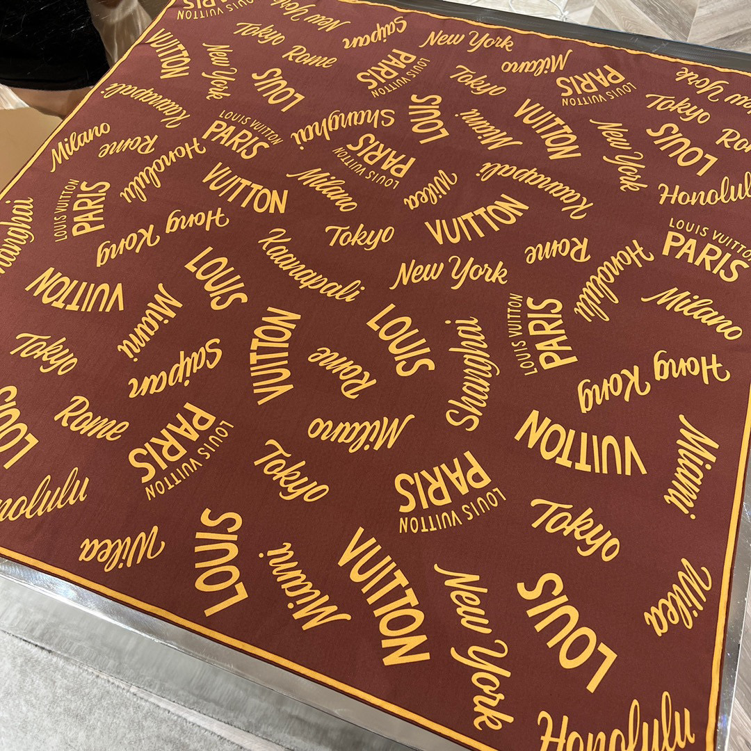 루이비통 Louis Vuitton 스카프 90*90cm
