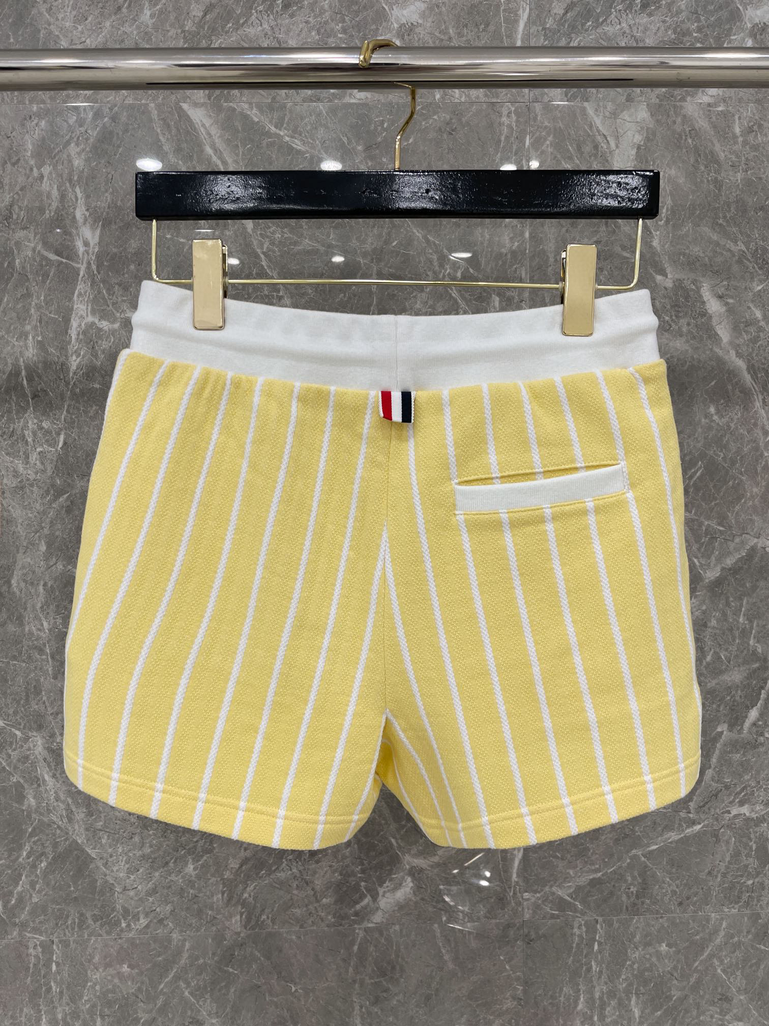 [대리석집] 톰브라운 Thom Browne 반바지
