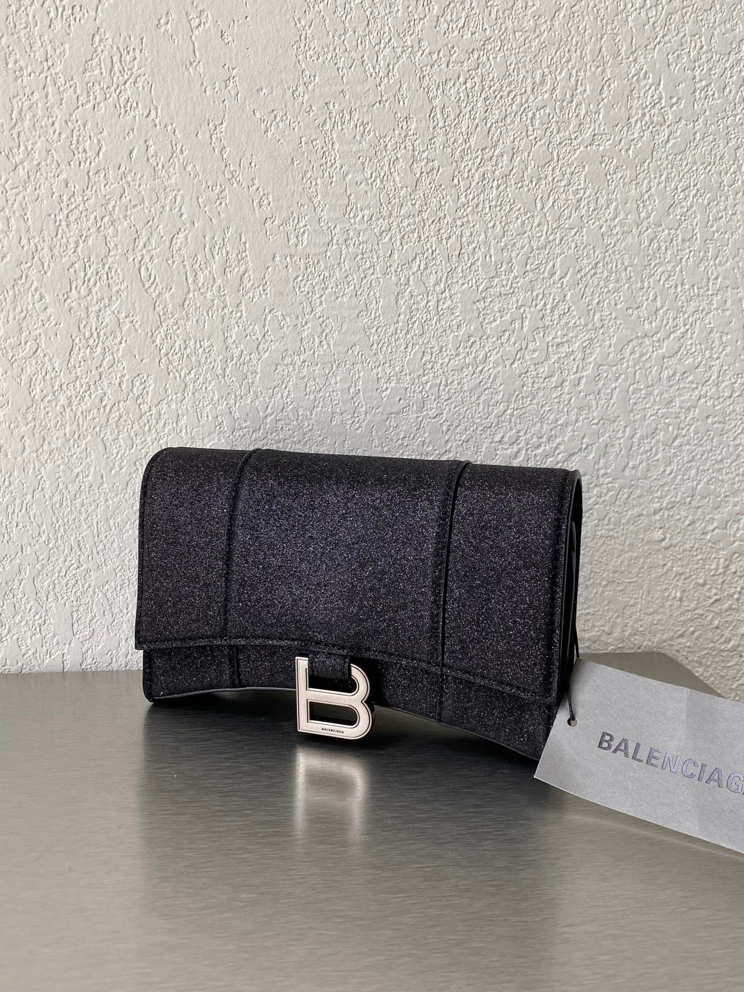 발렌시아가 Balenciaga HOURGLASS 체인 월렛 656050 블랙