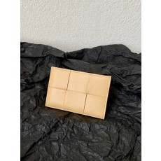 보테가베네타 Bottega Veneta 카드 지갑 651401 카키색
