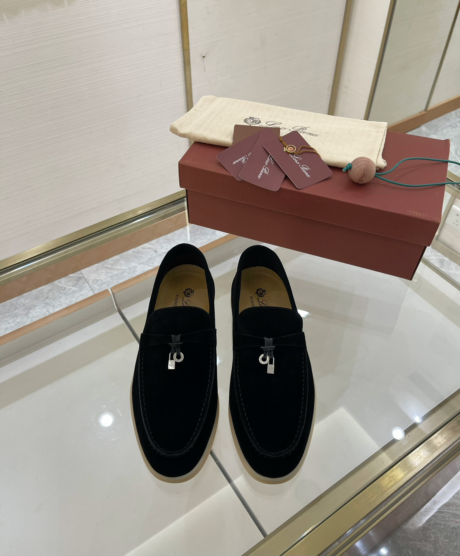 로로피아나 Loro Piana Summer Walk 썸머 워크