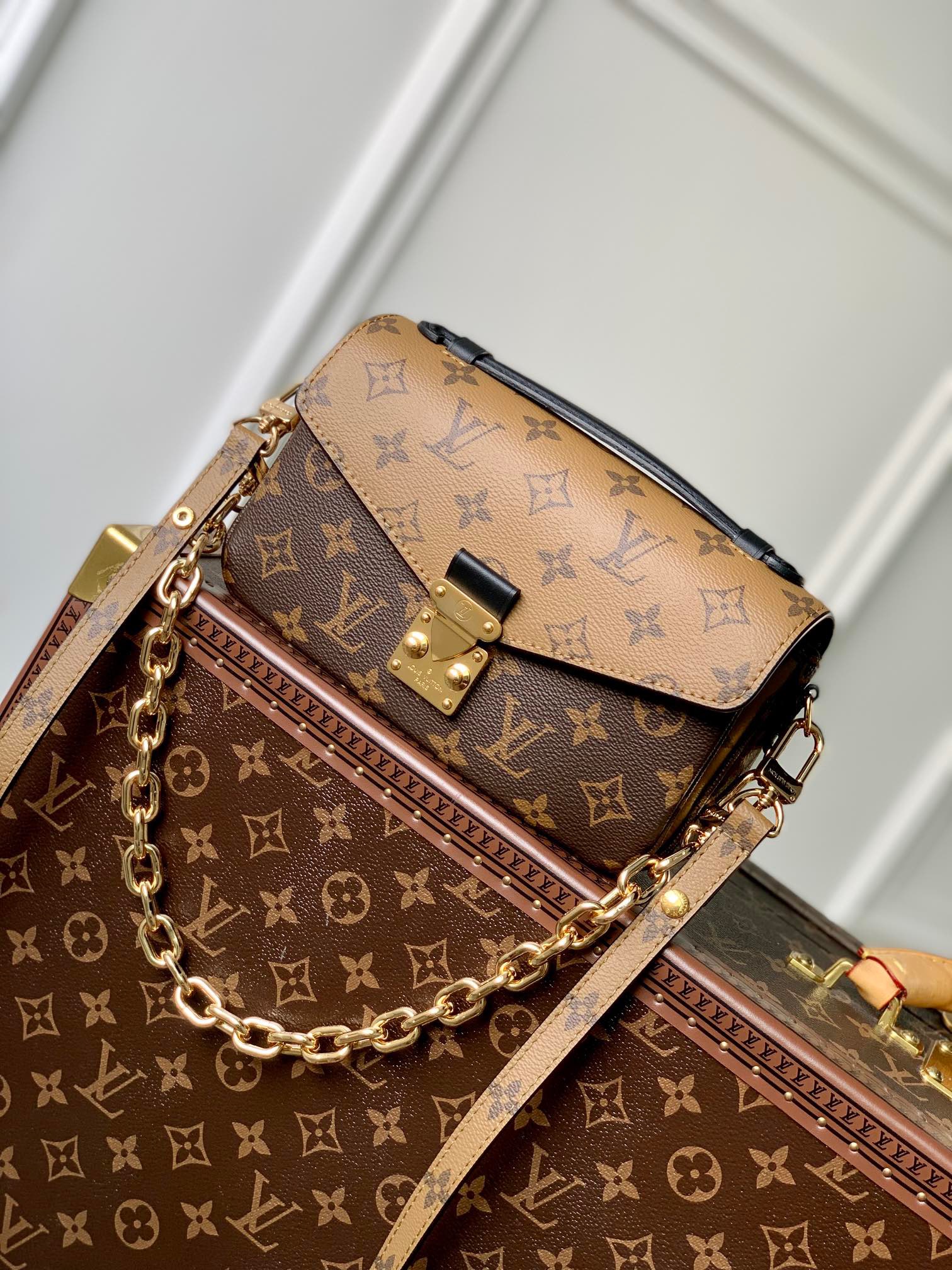 루이비통 Louis Vuitton 46279 숄더백 21.5CM