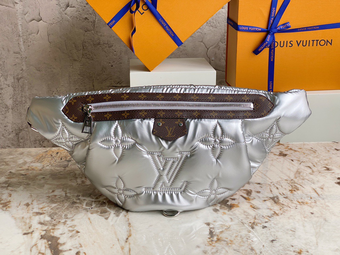 루이비통 Louis Vuitton 20971 벨트 백 44CM