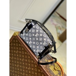 루이비통 Louis Vuitton 21368 미니백 21CM