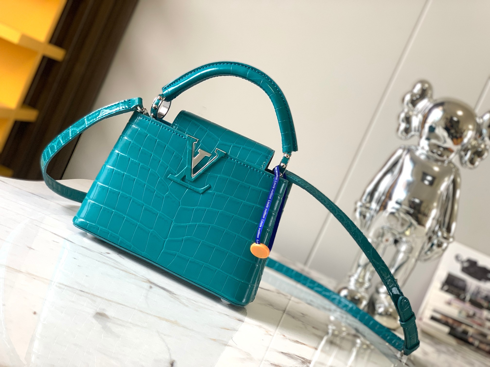 루이비통 Louis Vuitton 93429 숄더백 21CM