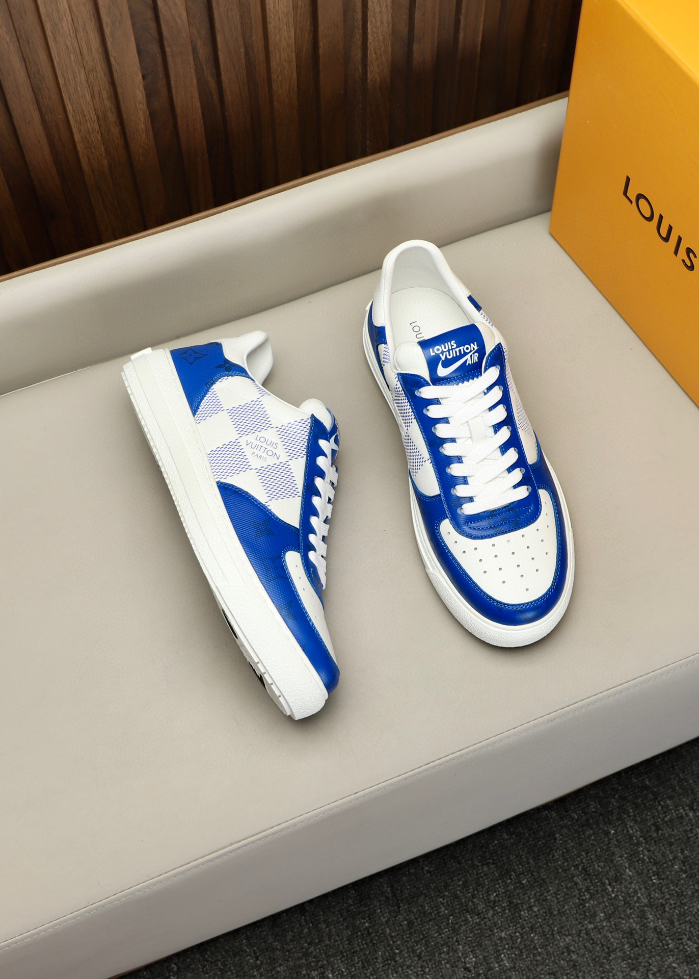 루이비통 Louis Vuitton 스니커즈