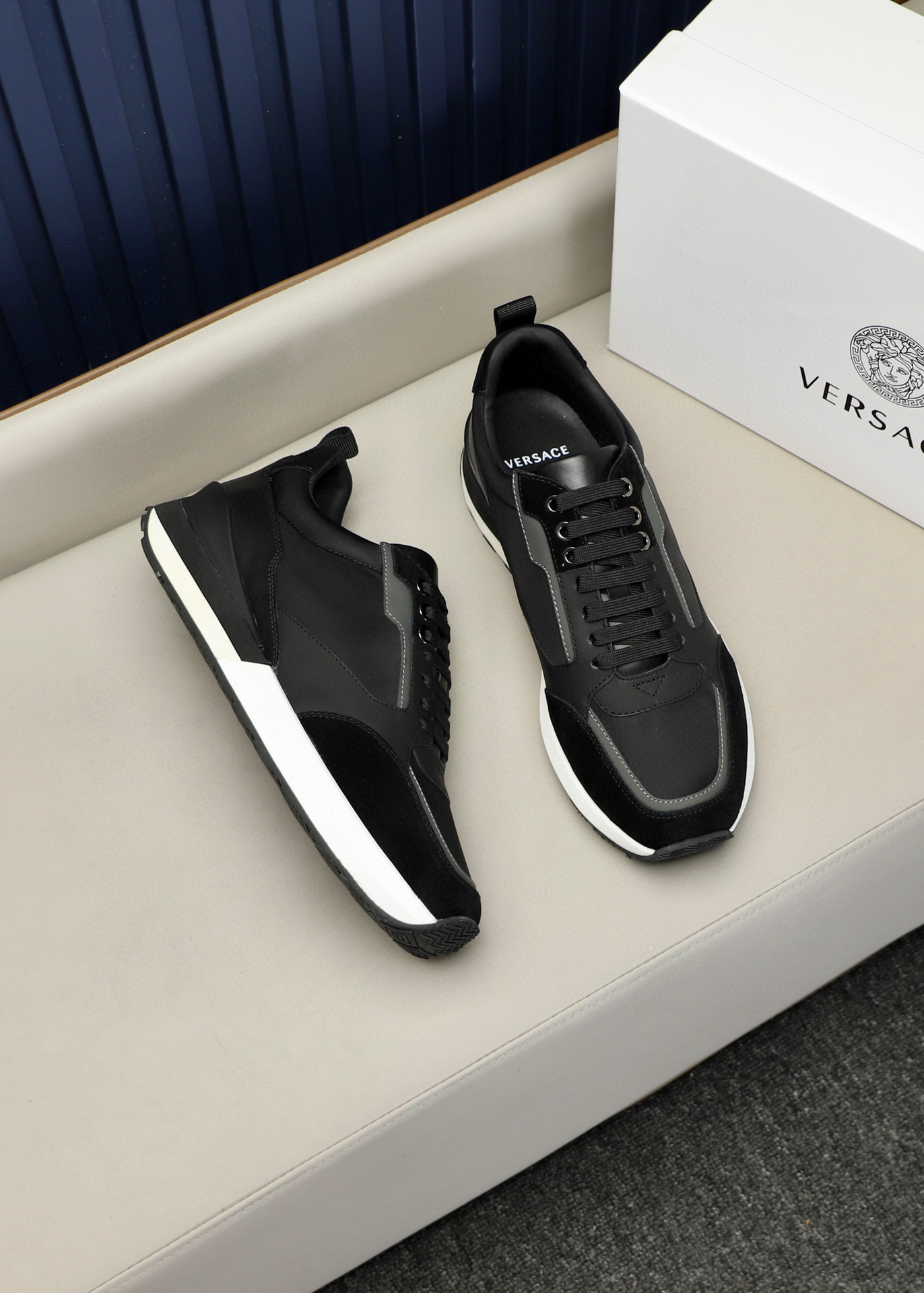 베르사체 Versace 스니커즈