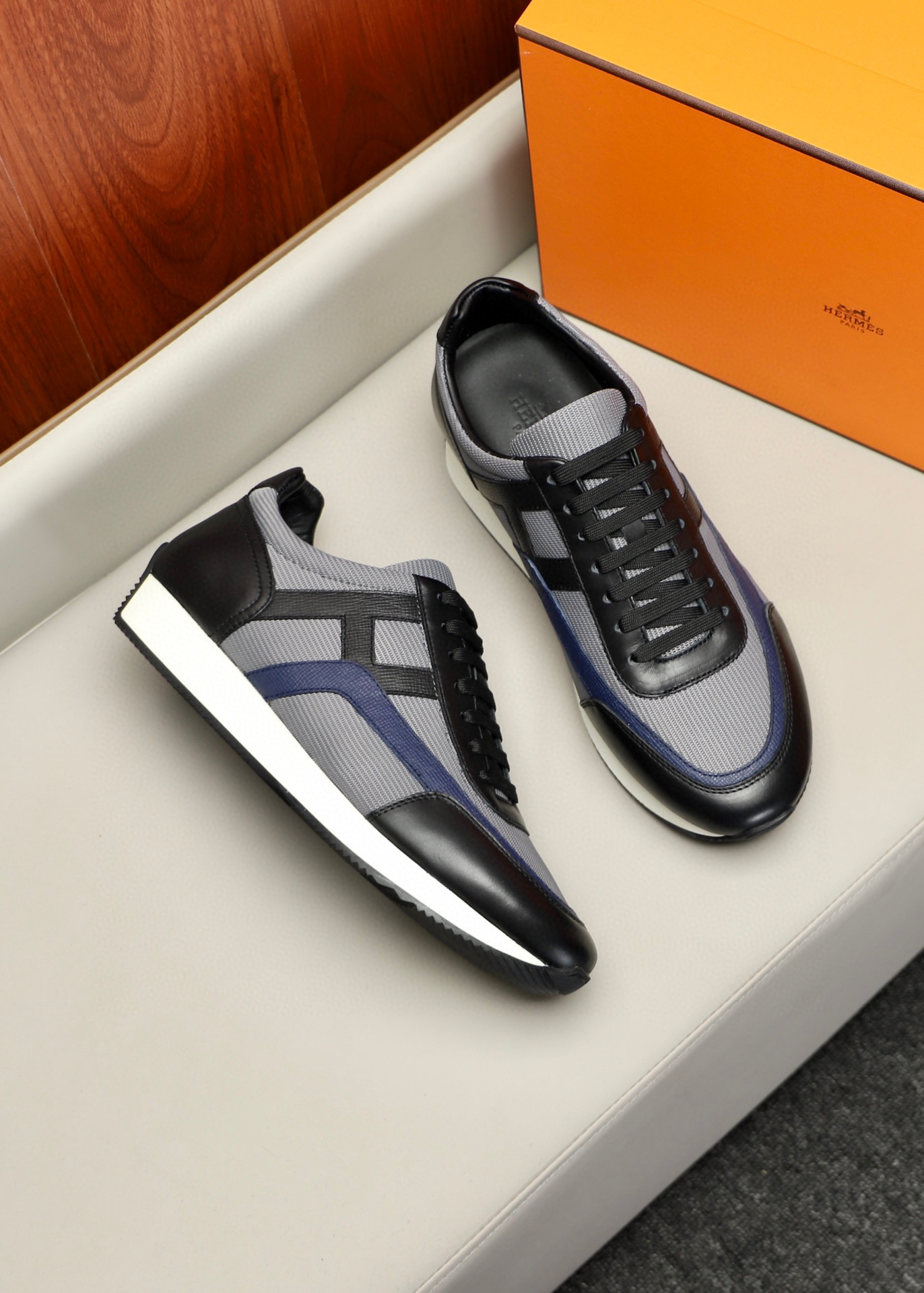 에르메스 Hermes 스니커즈