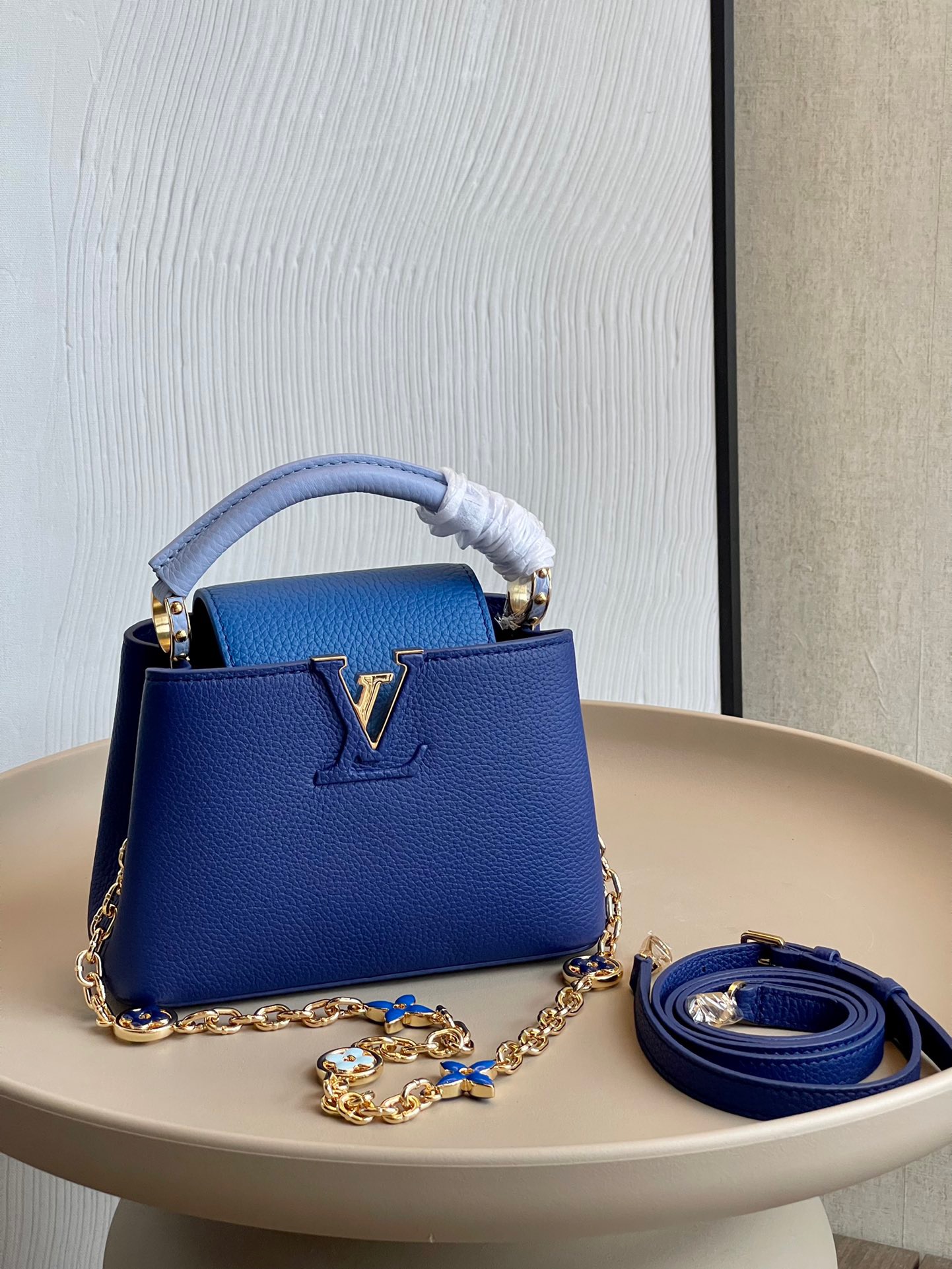 루이비통 Louis Vuitton 20845 숄더백 21CM