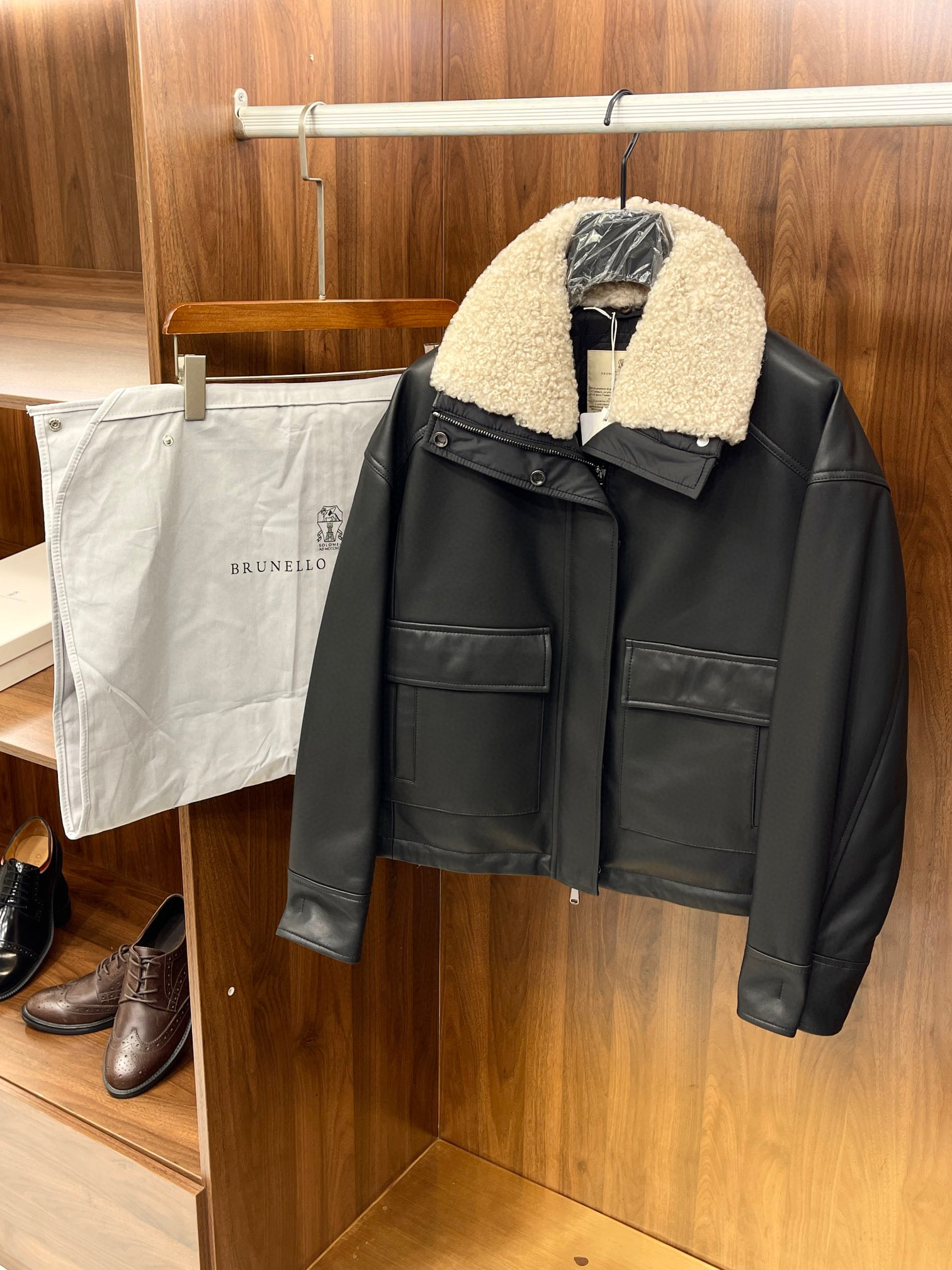 브루넬로 쿠치넬리 Brunello Cucineli 패딩