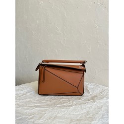 로에베 Loewe 51024 크로스 백 24cm