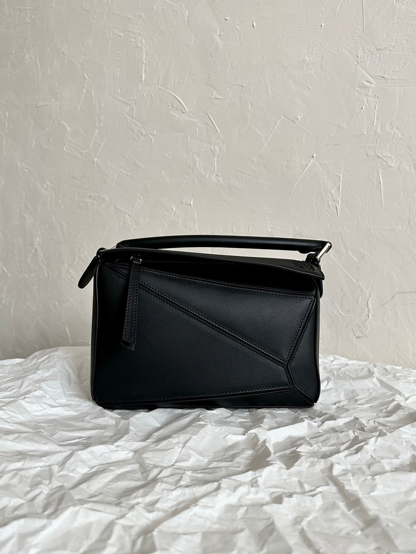 로에베 Loewe 51024 크로스 백 24cm