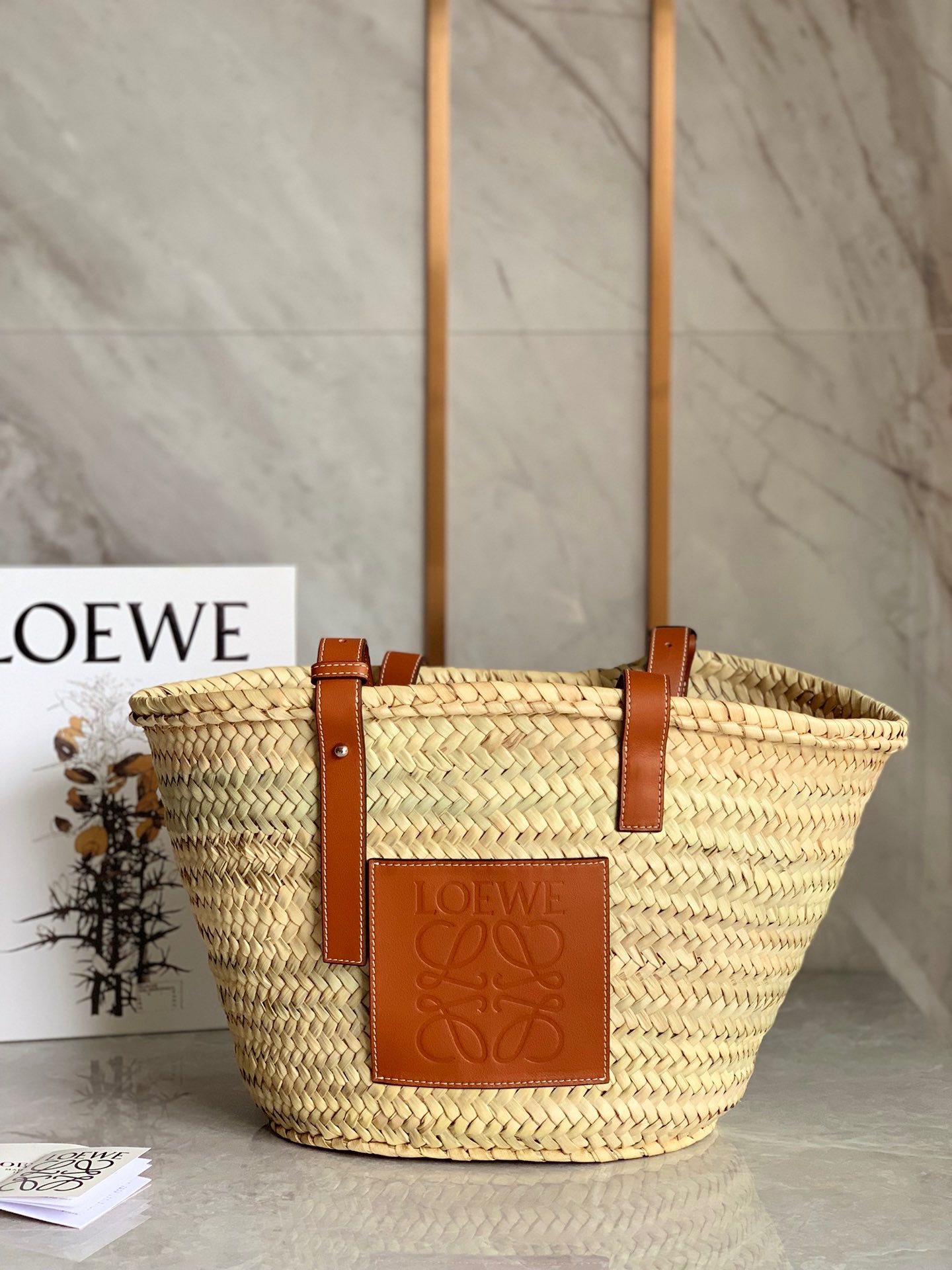 로에베 Loewe 바스켓 백 미디엄 40CM