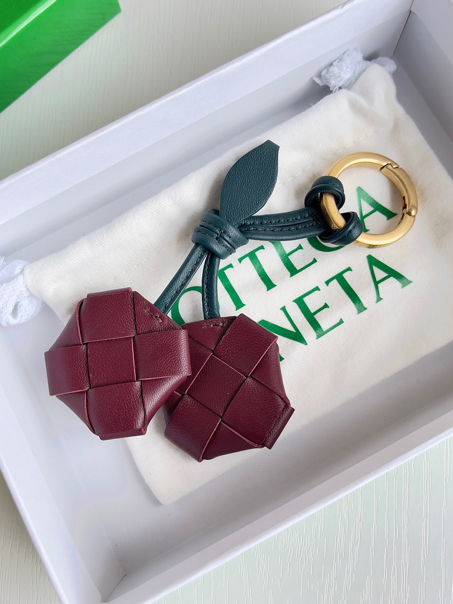 보테가베네타 Bottega Veneta