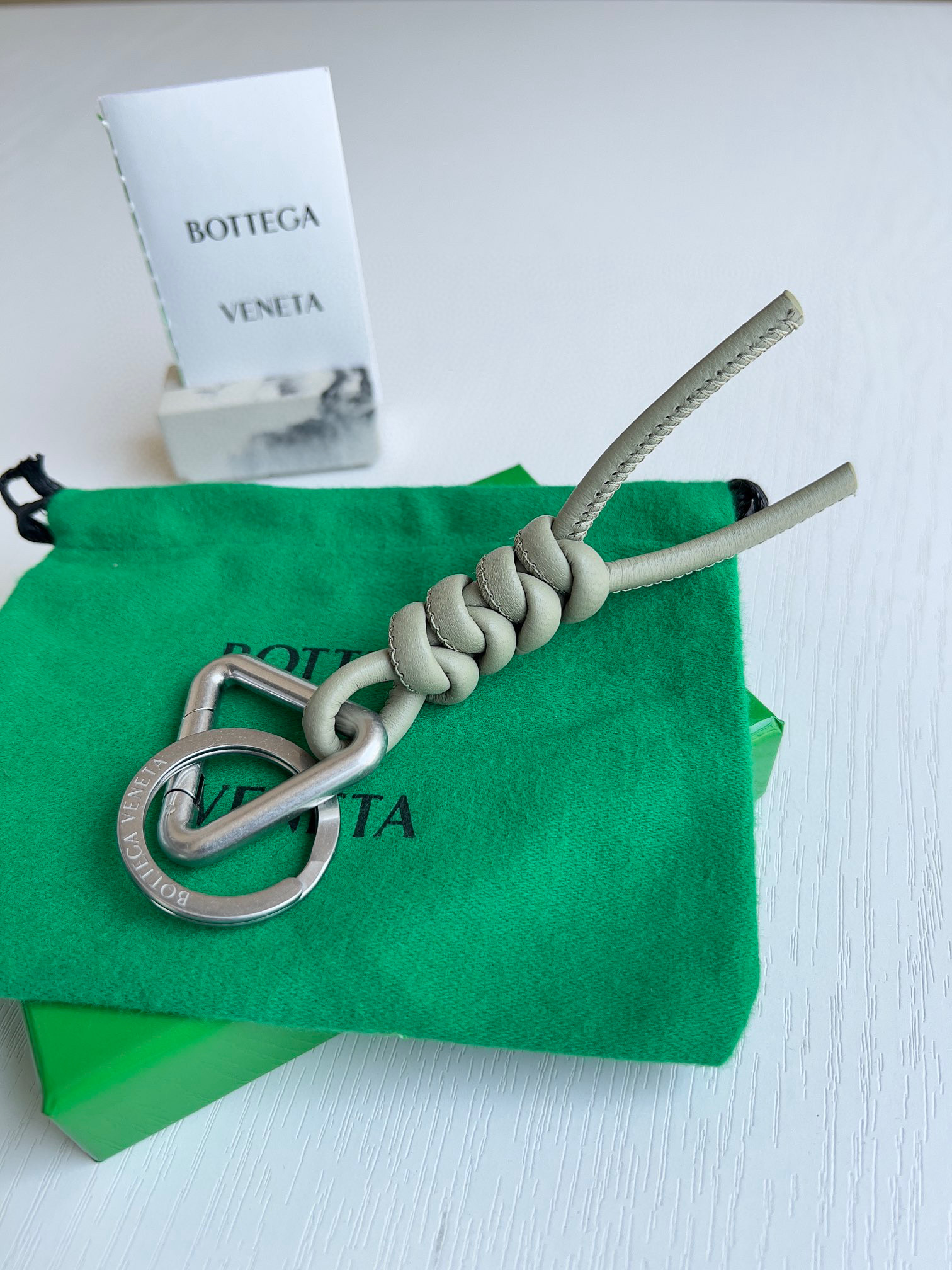 보테가베네타 Bottega Veneta