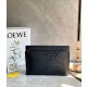 로에베 Loewe 클러치  29.5CM