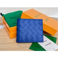  보테가 베네타 Bottega Veneta Bi-Fold Wallet 반지갑 605721