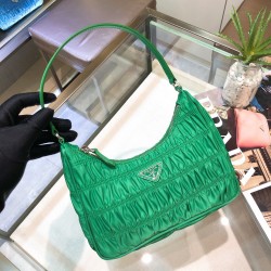 프라다 Prada 1NE204 탑 핸들백 22CM