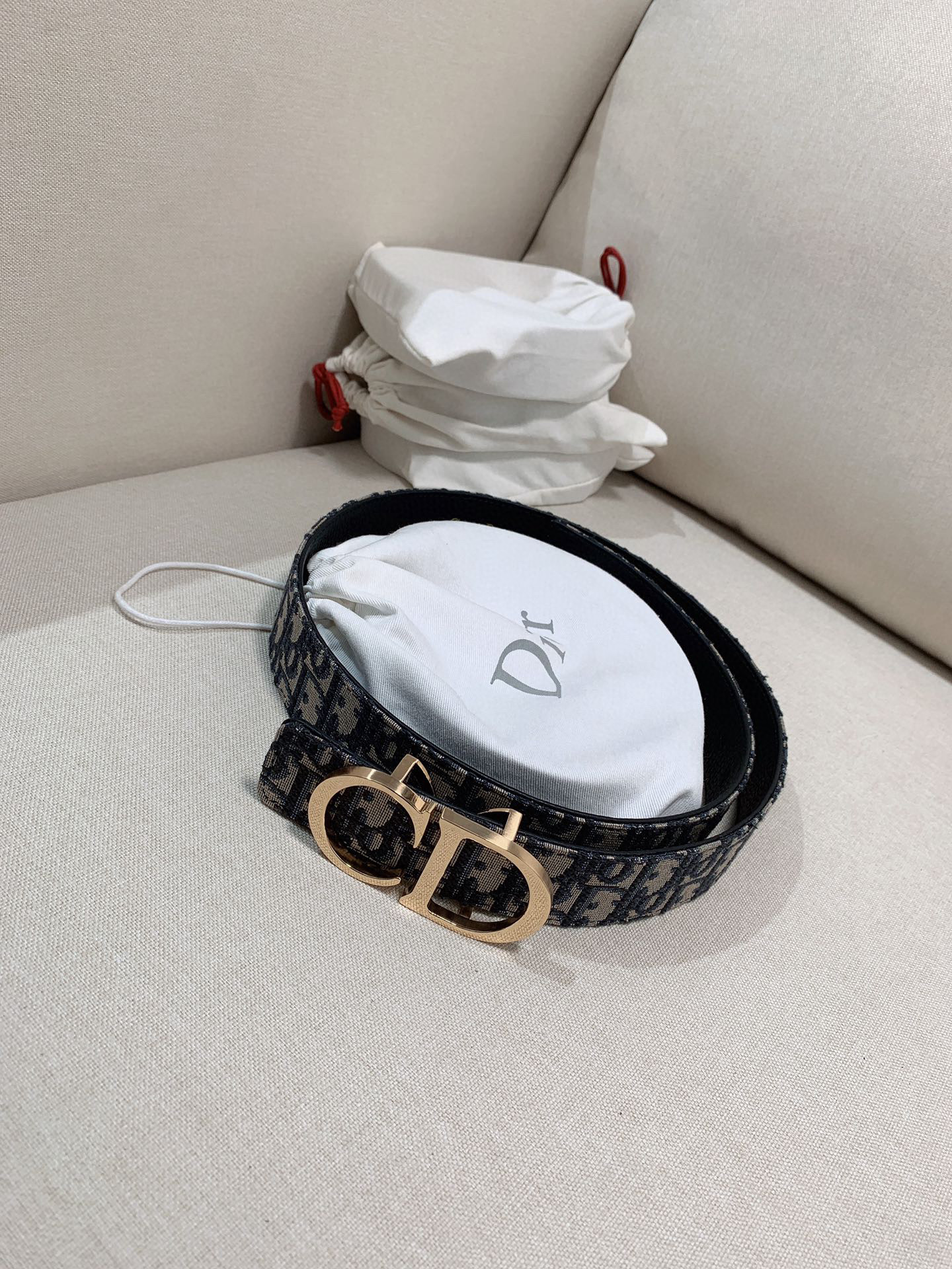디올 Dior 벨트 35mm