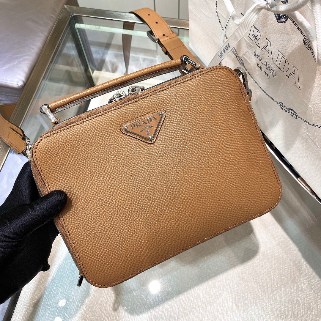 프라다 Prada  2VH069 Brique 크로스 백 22CM