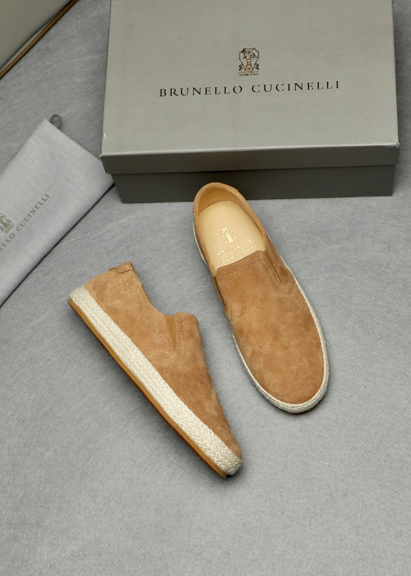 브루넬로 쿠치넬리 Brunello Cucineli 스니커즈